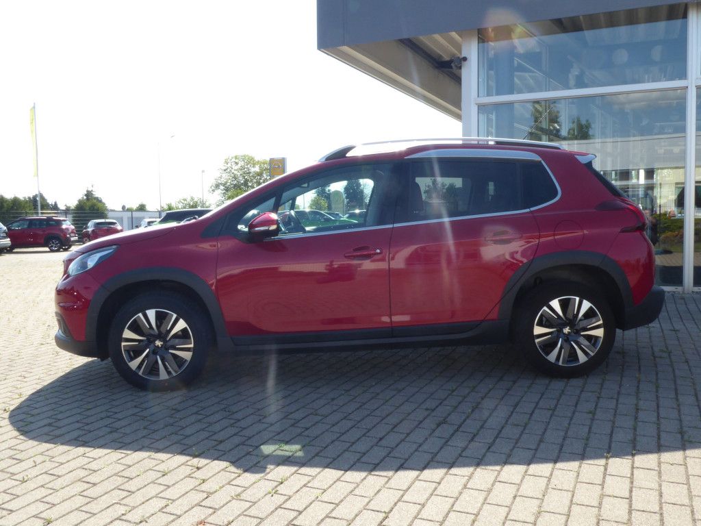 Peugeot 2008 1.2 PureTech 130 Allure Kamera Klimaaut ALU