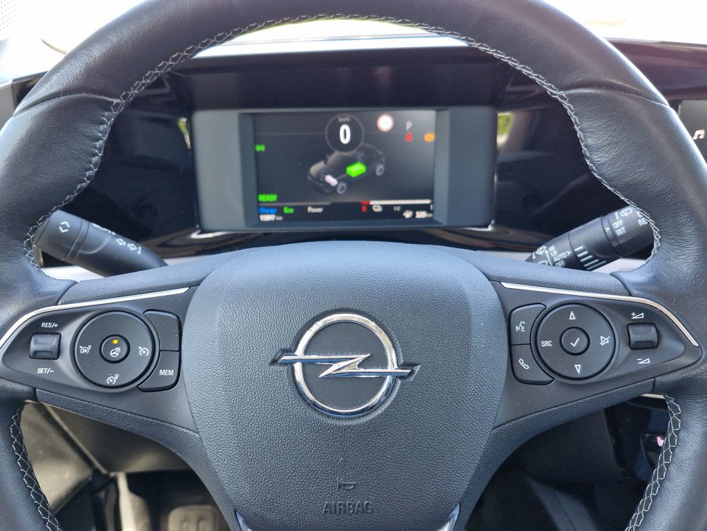 Opel Mokka-e Elegance AT Matrix LED SHZ Kamera Keyles