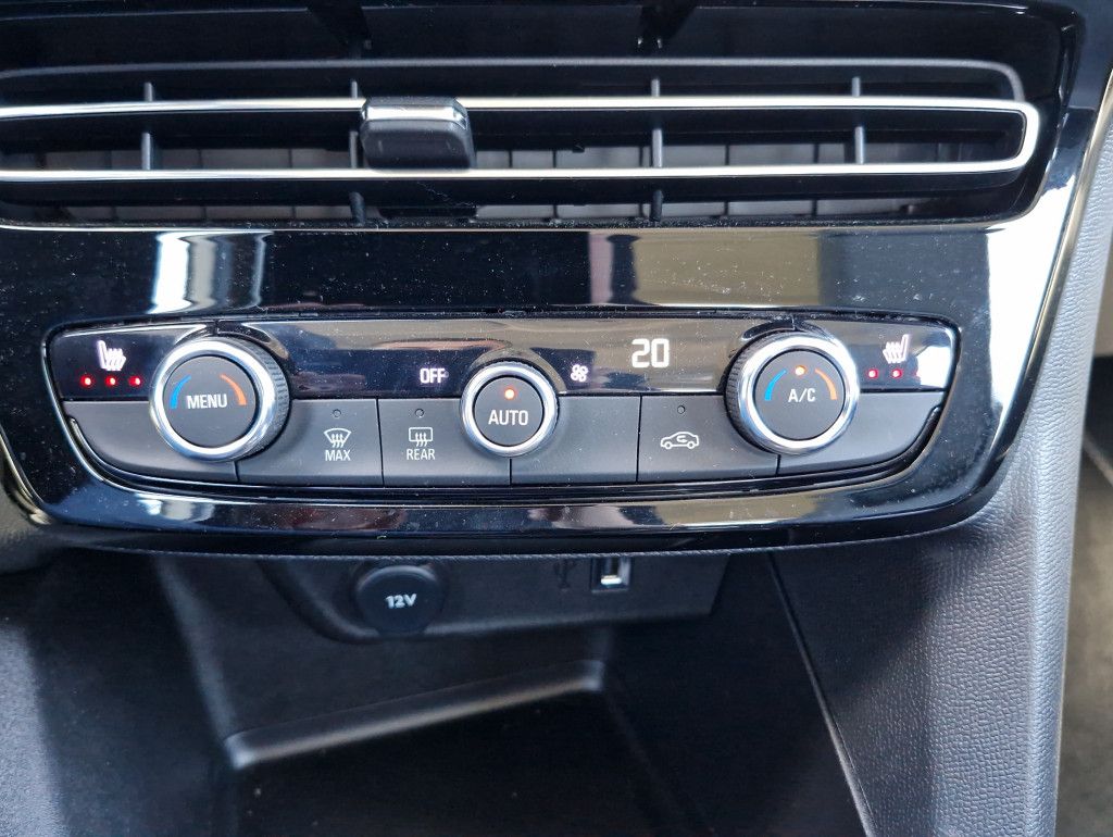 Opel Mokka-e Elegance AT Matrix LED SHZ Kamera Keyles