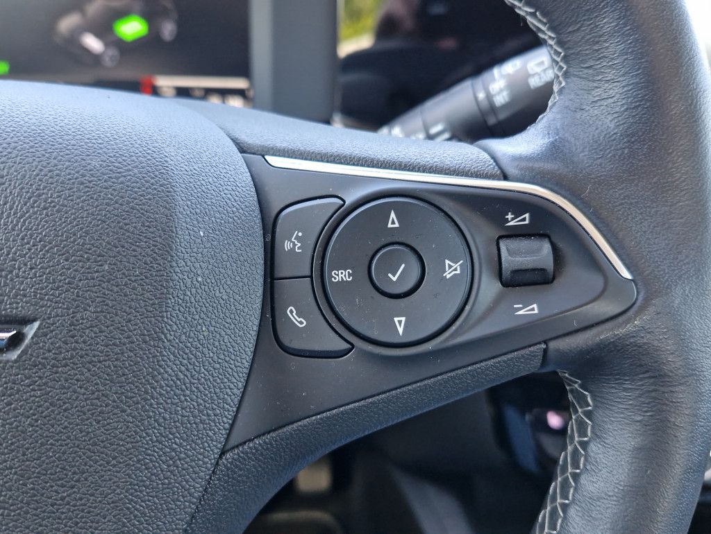 Opel Mokka-e Elegance AT Matrix LED SHZ Kamera Keyles