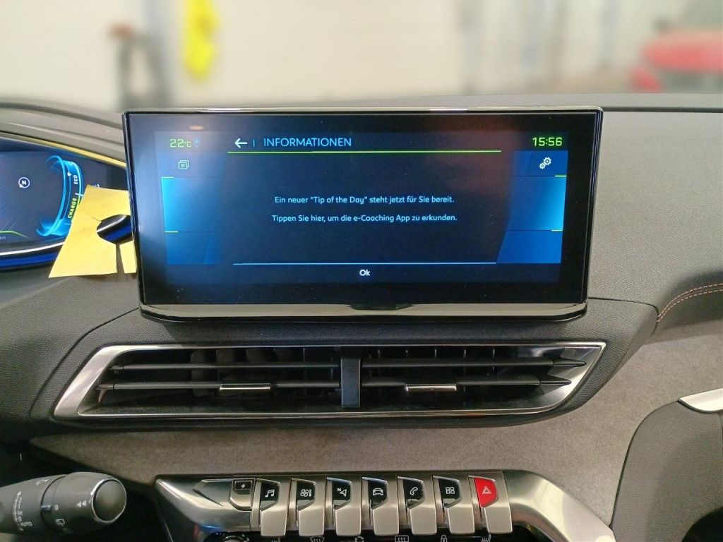 Peugeot 3008 PHEV 300 e AT LED Navi Kamera SHZ ACC PDC K