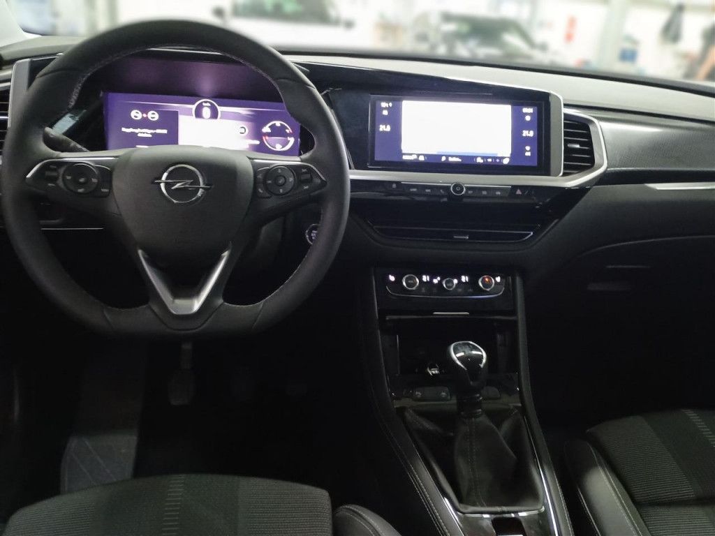 Opel Grandland 1.2 Turbo GS-Line MatrixLED NaviPRO 36