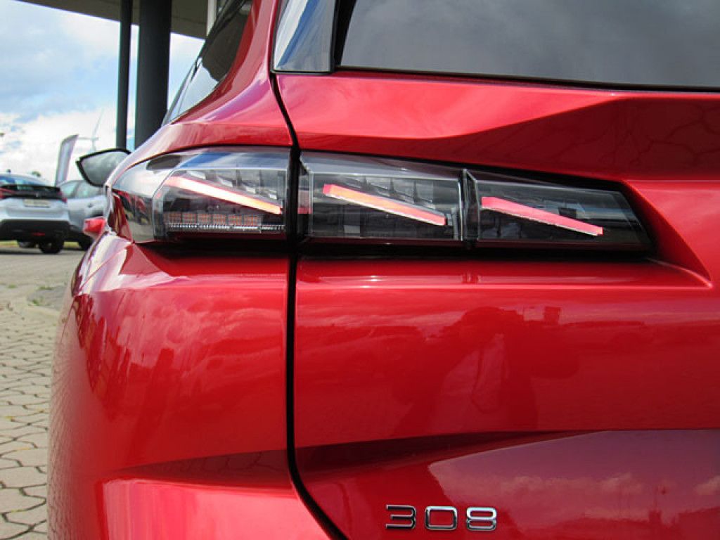 Peugeot 308 SW GT PureTech AT8 FOCAL-Sound MatrixLED Sit