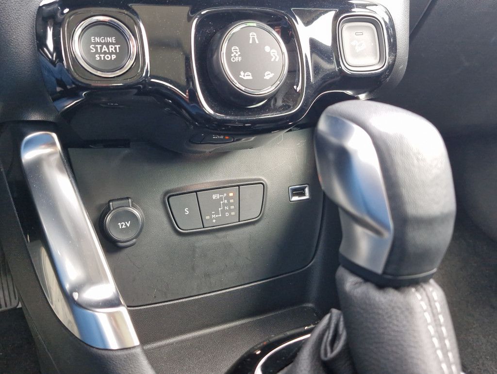 Citroën C3 Aircross PureTech 130 AT Max LED Navi Pano Ka