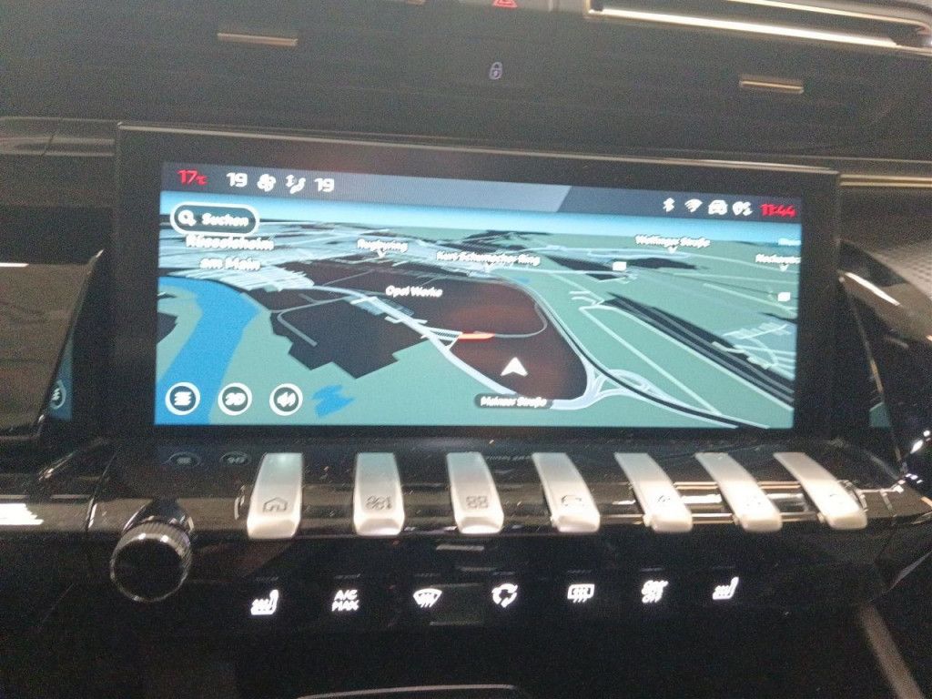 Peugeot 508 SW PureTech 130Allure AT LED Navi Kamera360