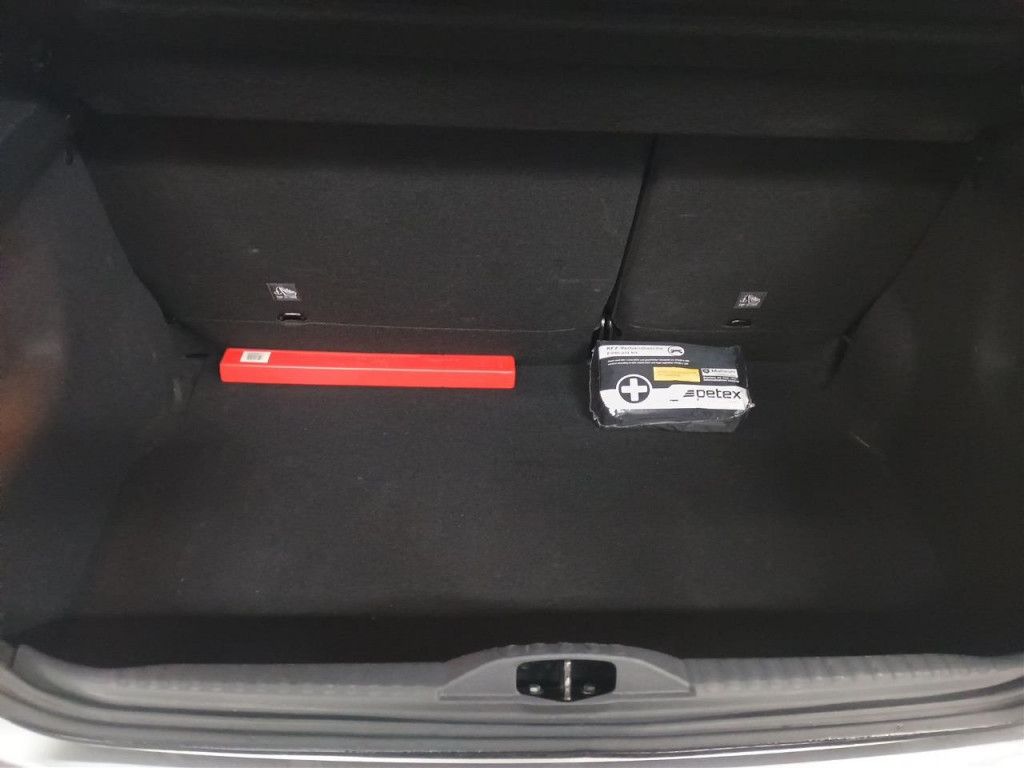Citroën C3 PureTech 110 Max FullLED NAVI R-Kamera Keyles