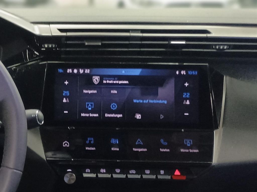 Peugeot 408 PureTech 130 Allure AT LED Navi Kamera SHZ