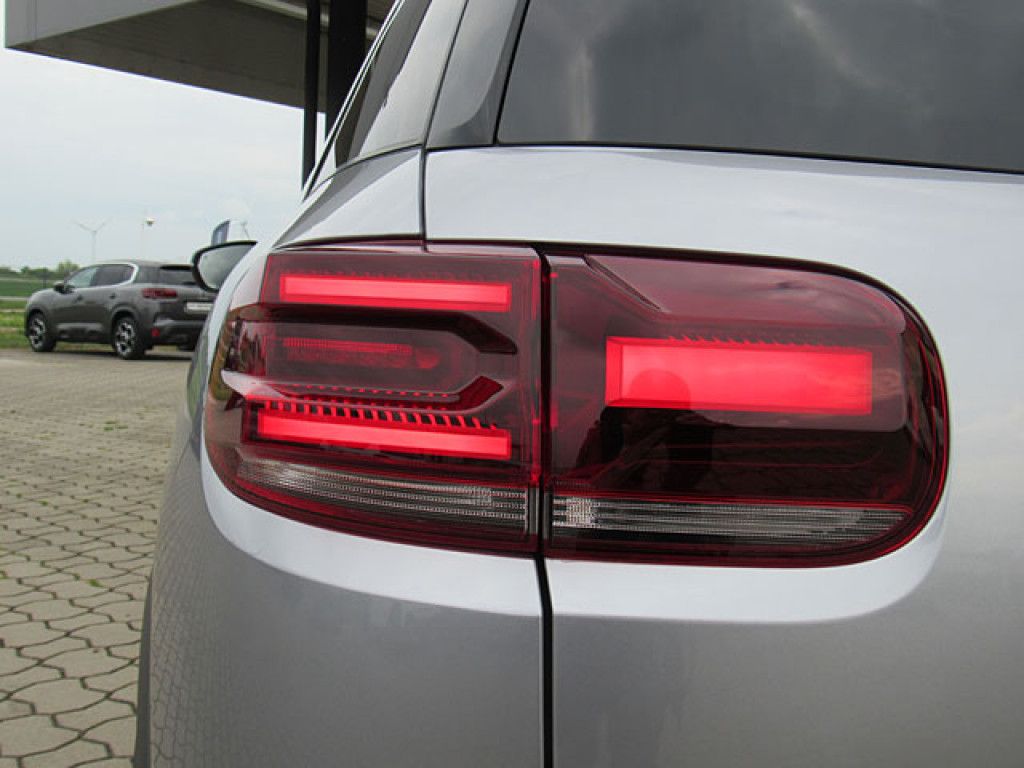 Citroën C5 Aircross Plus PureTech 130 LED-Licht Navi R-K