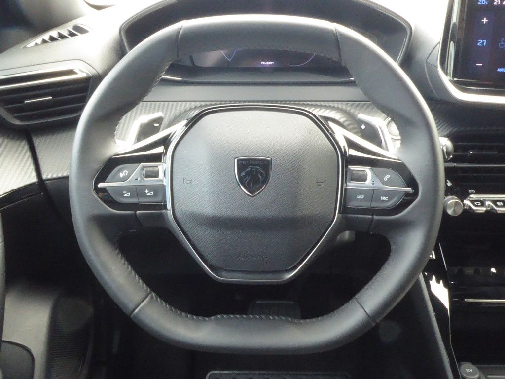 Peugeot 2008 PureTech 130 Allure AT LED Navi Kamera 360