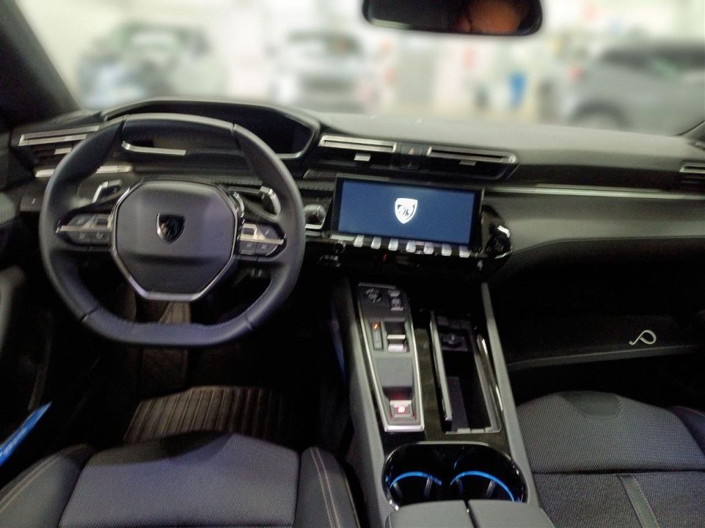 Peugeot 508 SW PureTech 130Allure AT LED Navi Kamera360