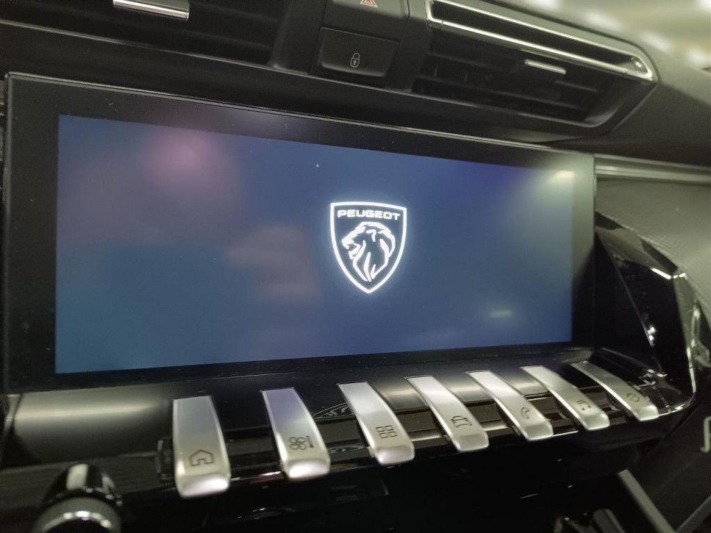 Peugeot 508 SW PureTech 130Allure AT LED Navi Kamera360