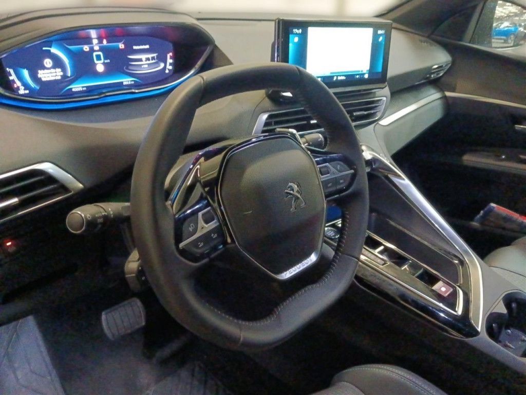 Peugeot 5008 Hybrid 145 e-DSC Allure Pack LED Navi Kamer