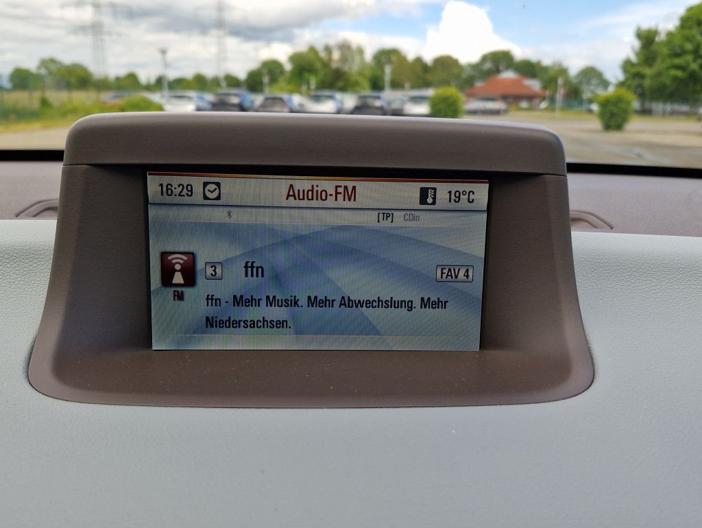 Opel Meriva 1.4 Turbo Innovation Automatik SHZ LHZ Na