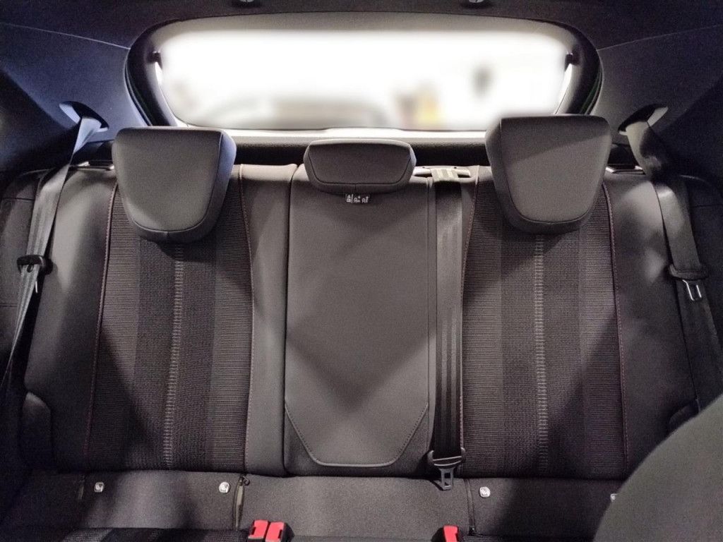 Opel Mokka-e GS AT LED Kamera PDC Keyless Alu17