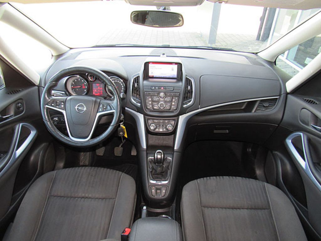Opel Zafira 1.4 Edition NAVI Klimaautomatik 7-Sitzer