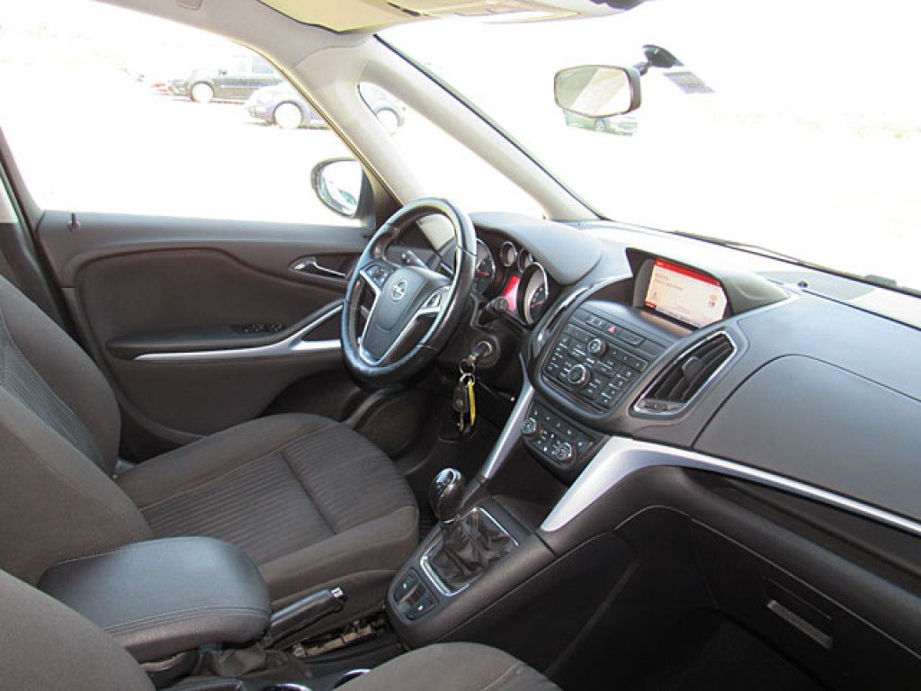 Opel Zafira 1.4 Edition NAVI Klimaautomatik 7-Sitzer