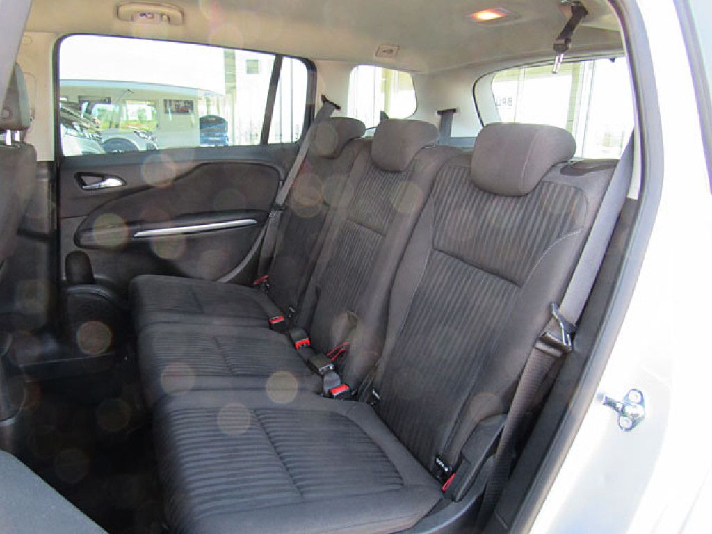 Opel Zafira 1.4 Edition NAVI Klimaautomatik 7-Sitzer