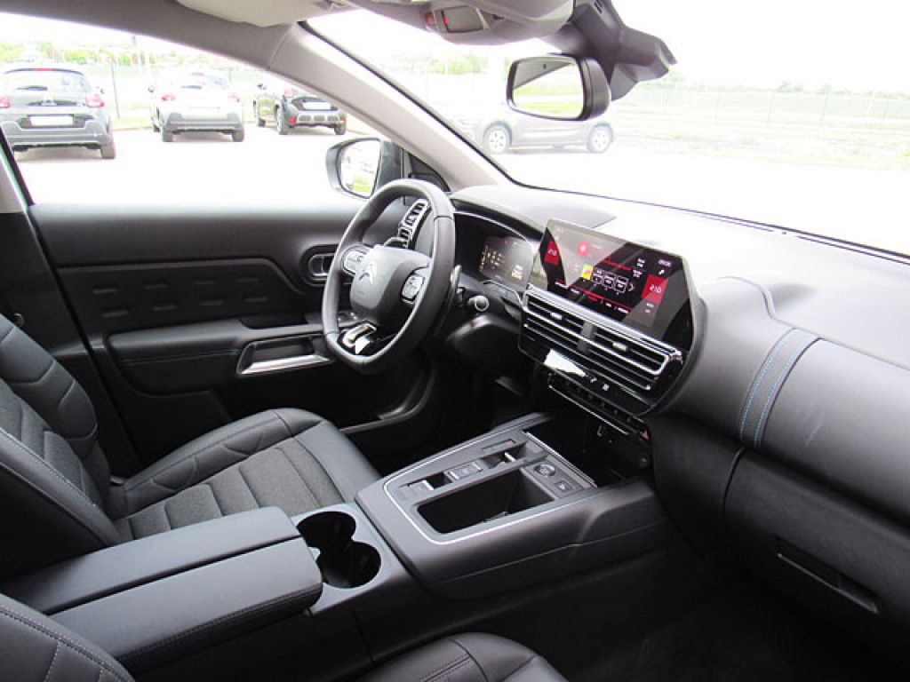 Citroën C5 Aircross Plus HDI AT8 LED-Licht NAVI R-Kamera