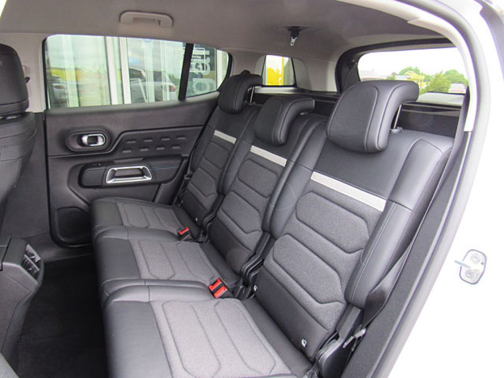 Citroën C5 Aircross Plus HDI AT8 LED-Licht NAVI R-Kamera