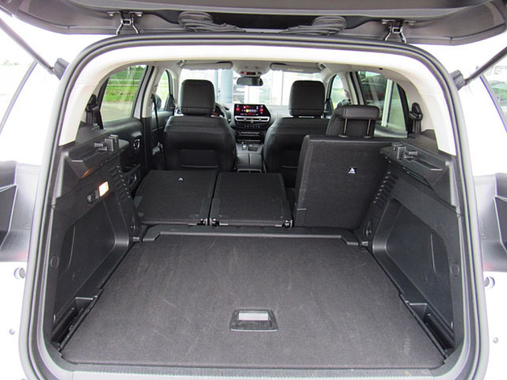 Citroën C5 Aircross Plus HDI AT8 LED-Licht NAVI R-Kamera