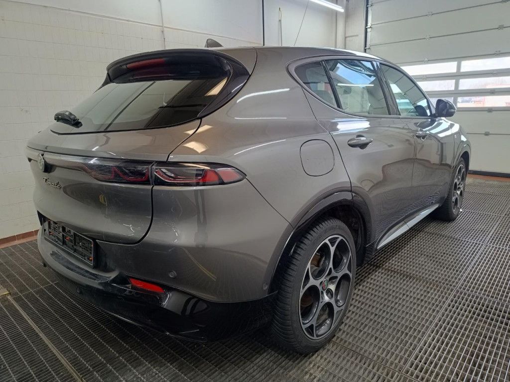 Alfa Romeo Tonale 1.5 MHEV MatrixLED NAVI 360-Kamera Sitzhz