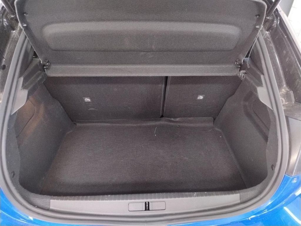 Opel Corsa F 1.2 Turbo GS LED Navi Pano Kamera Toter