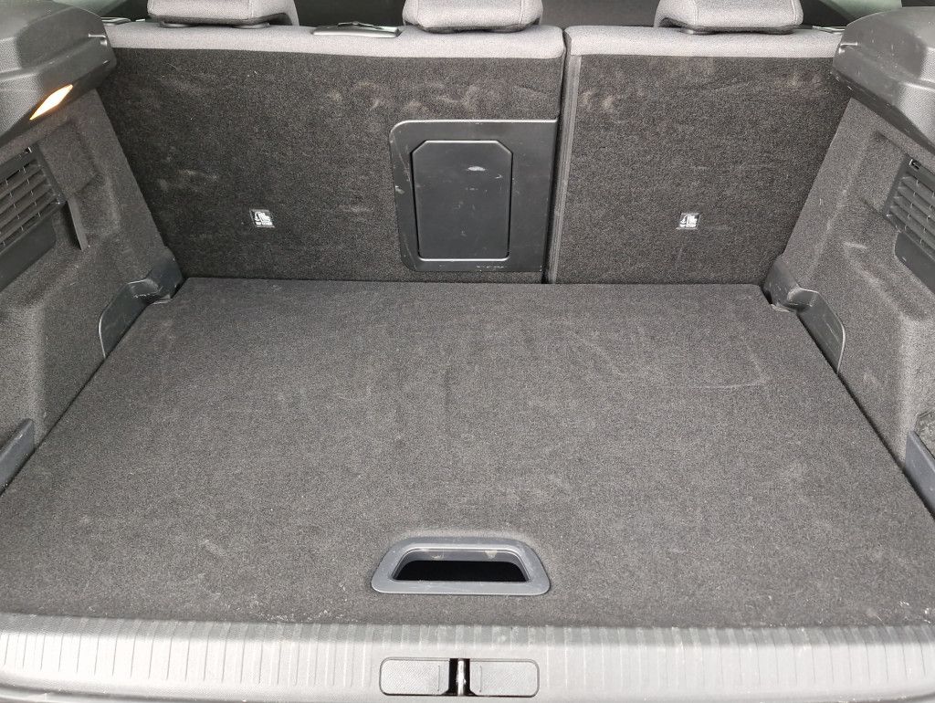 Citroën C4 PureTech 130 AT Max LED Navi Kamera 360 HeadU