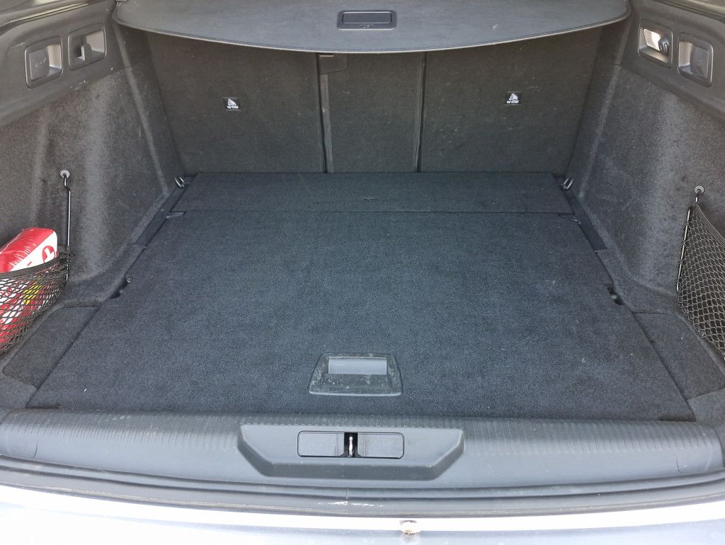 Peugeot 308 SW PureTech 130 GT AT LED Navi Pano Kamera A