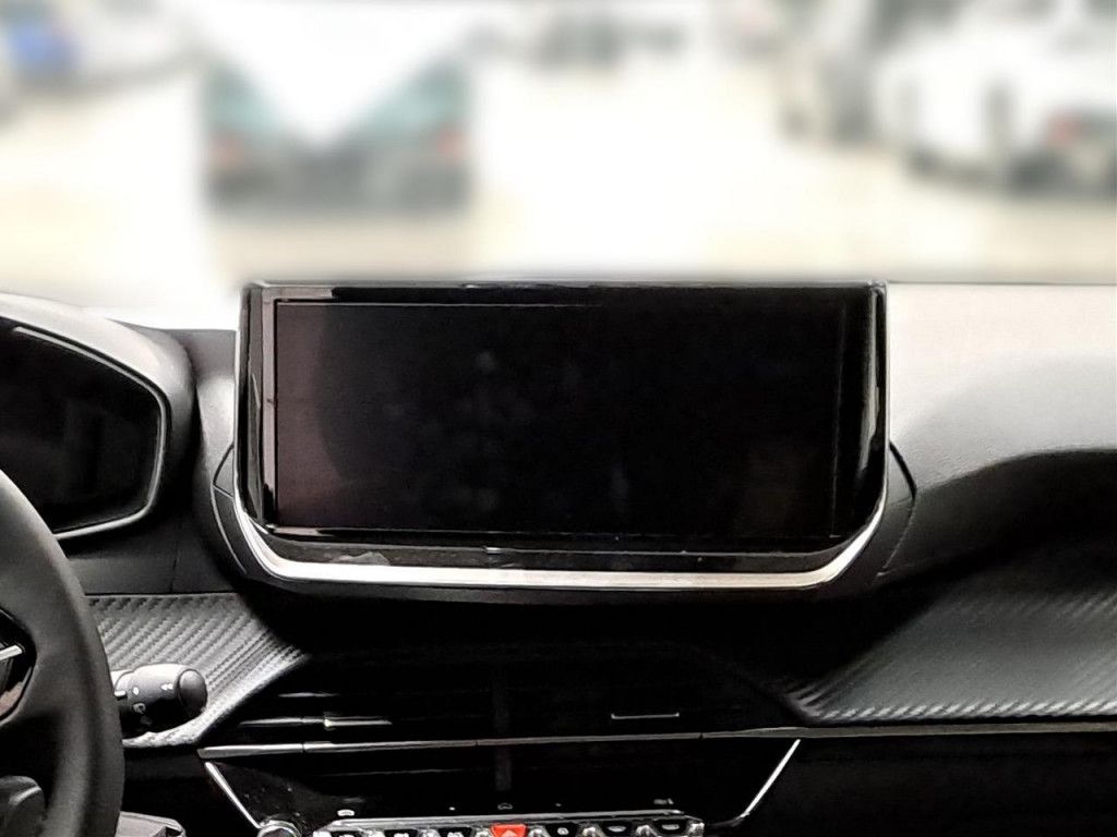 Peugeot 208 PureTech 100 Allure AT LED Kamera PDC CarPla