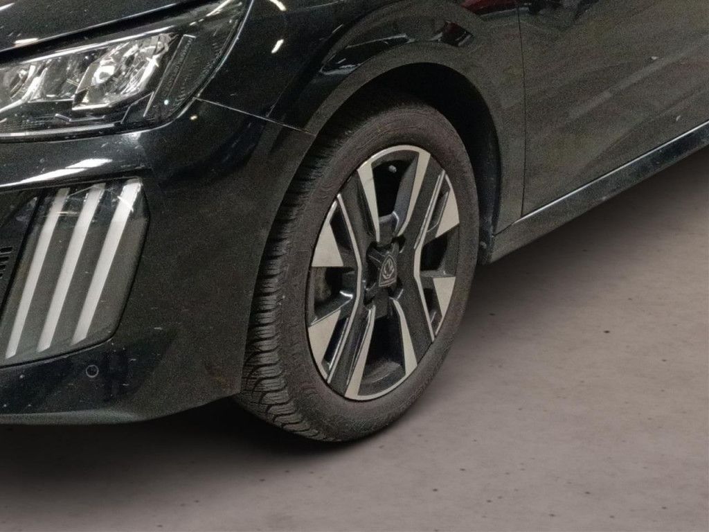 Peugeot 208 PureTech 100 Allure AT LED Kamera PDC CarPla
