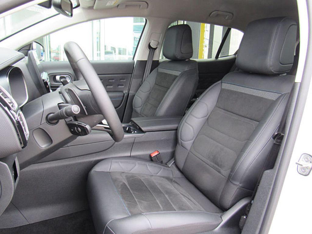 Citroën C5 Aircross MAX PureTech AT8 FullLED 360-Kamera