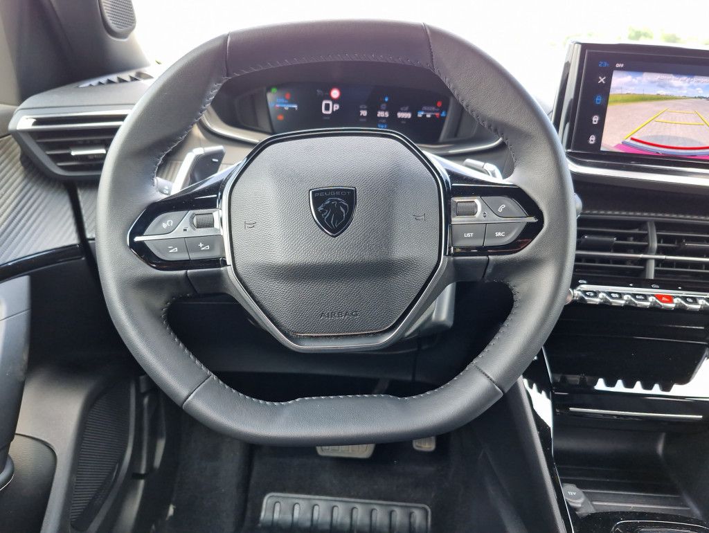 Peugeot 2008 PureTech 130 Allure AT LED Navi Kamera 360