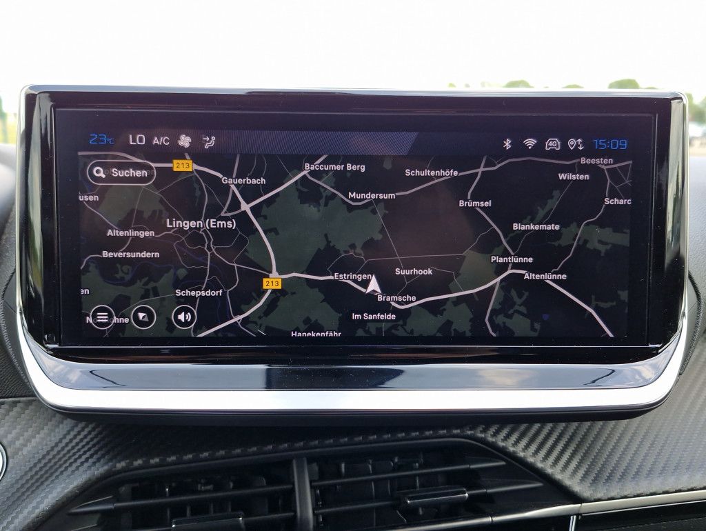 Peugeot 2008 PureTech 130 Allure AT LED Navi Kamera 360
