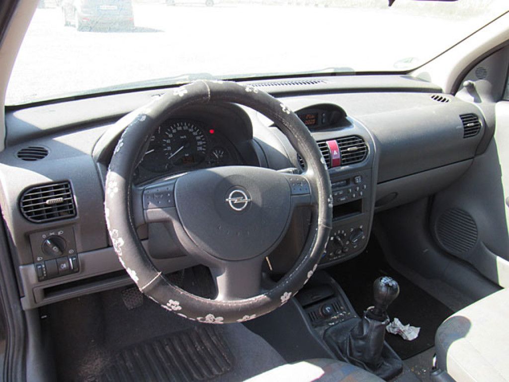 Opel Corsa 1.0 Klimaanlage