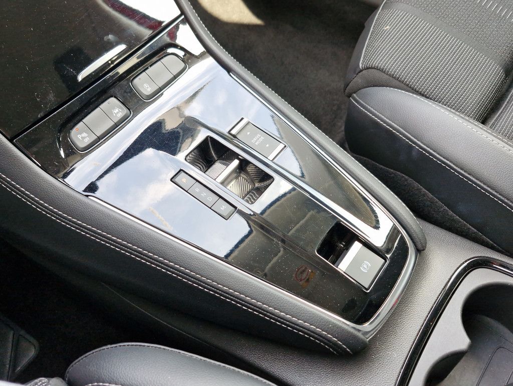 Opel Grandland 1.2 Turbo GS AT Navi SHZ LED Kamera360