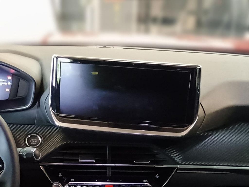 Peugeot 2008 Allure PureTech AT8 LED-Licht NAVI R-Kamera