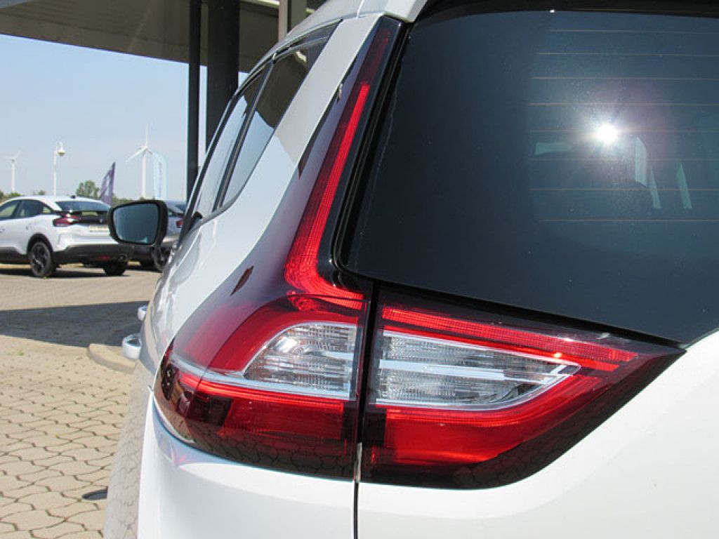 Renault Grand Scenic TCe AT7 Techno 7-Sitze FullLED Navi