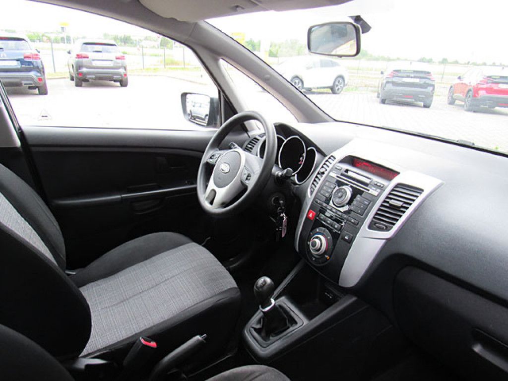 Kia Venga 1.4 Attract Klima ZV+FB
