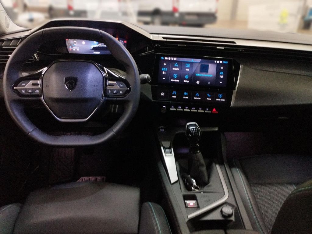 Peugeot 308 SW Allure PureTech LED-Licht NAVI Sitzhzg R-