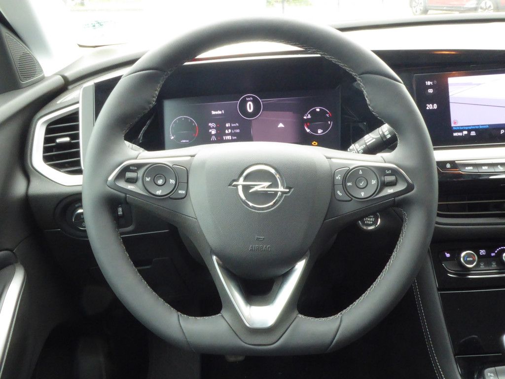 Opel Grandland 1.2 Turbo GS Line  LED Navi Kamera SHZ