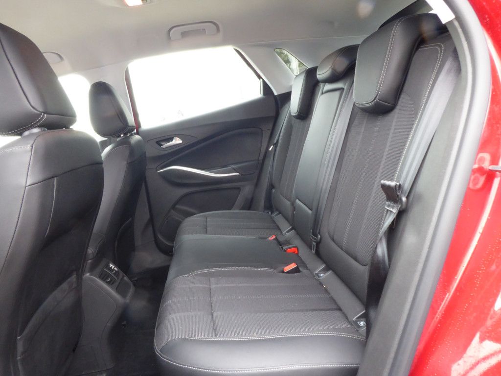 Opel Grandland 1.2 Turbo GS Line  LED Navi Kamera SHZ