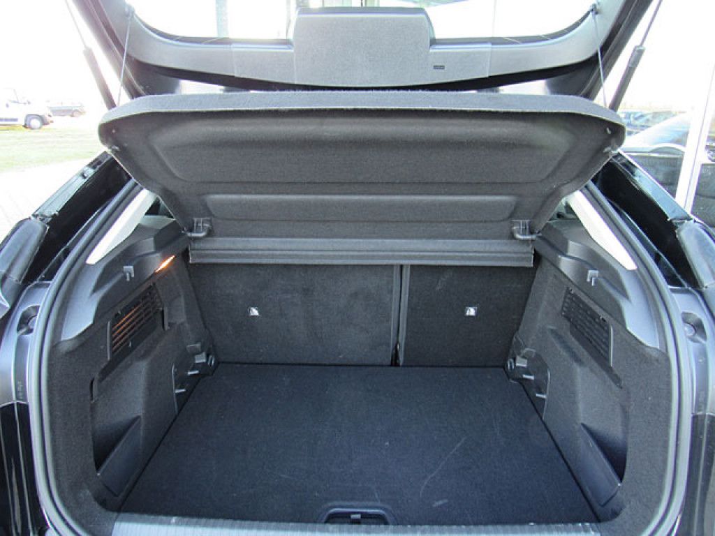 Citroën C4 Plus PureTech AT8 LED-Licht Navi R-Kamera Sit