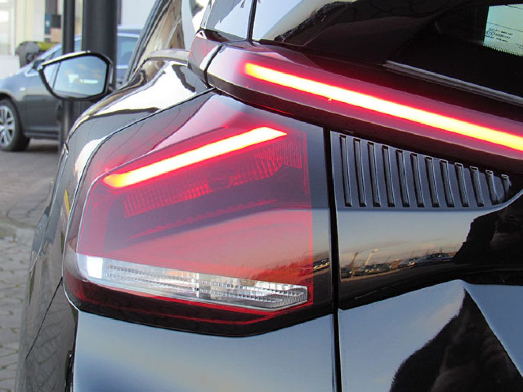 Citroën C4 Plus PureTech AT8 LED-Licht Navi R-Kamera Sit