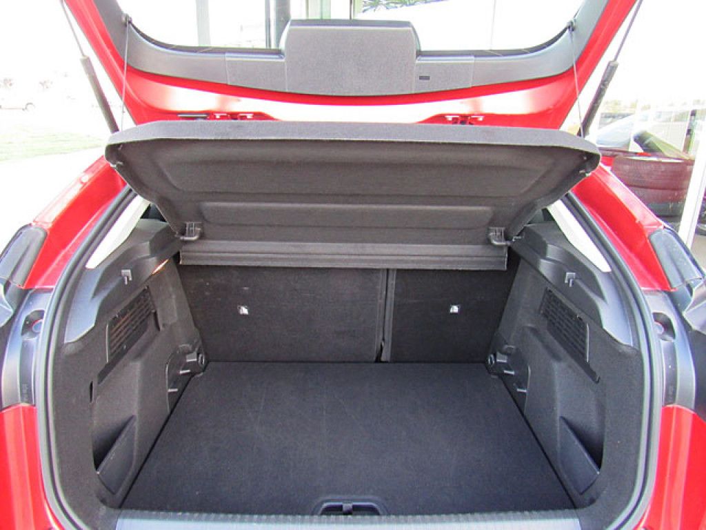 Citroën C4 Plus PureTech AT8 LED-Licht Navi R-Kamera Sit