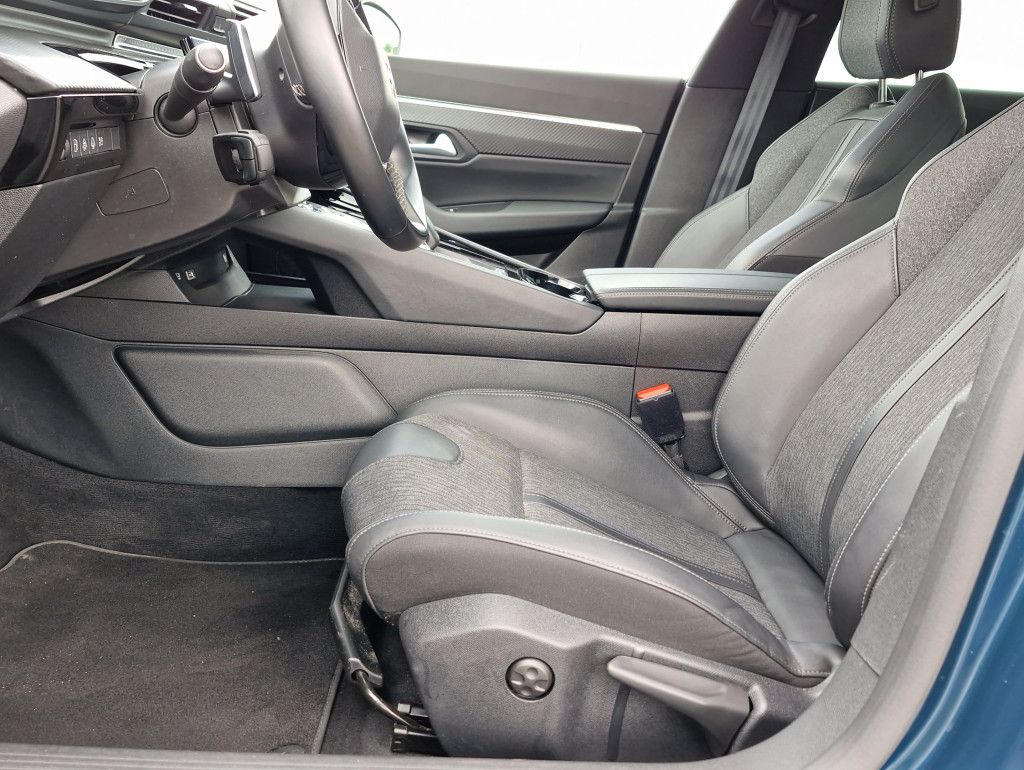 Peugeot 508 SW PHEV 225 e-AT Allure LED Navi Kamera AHK