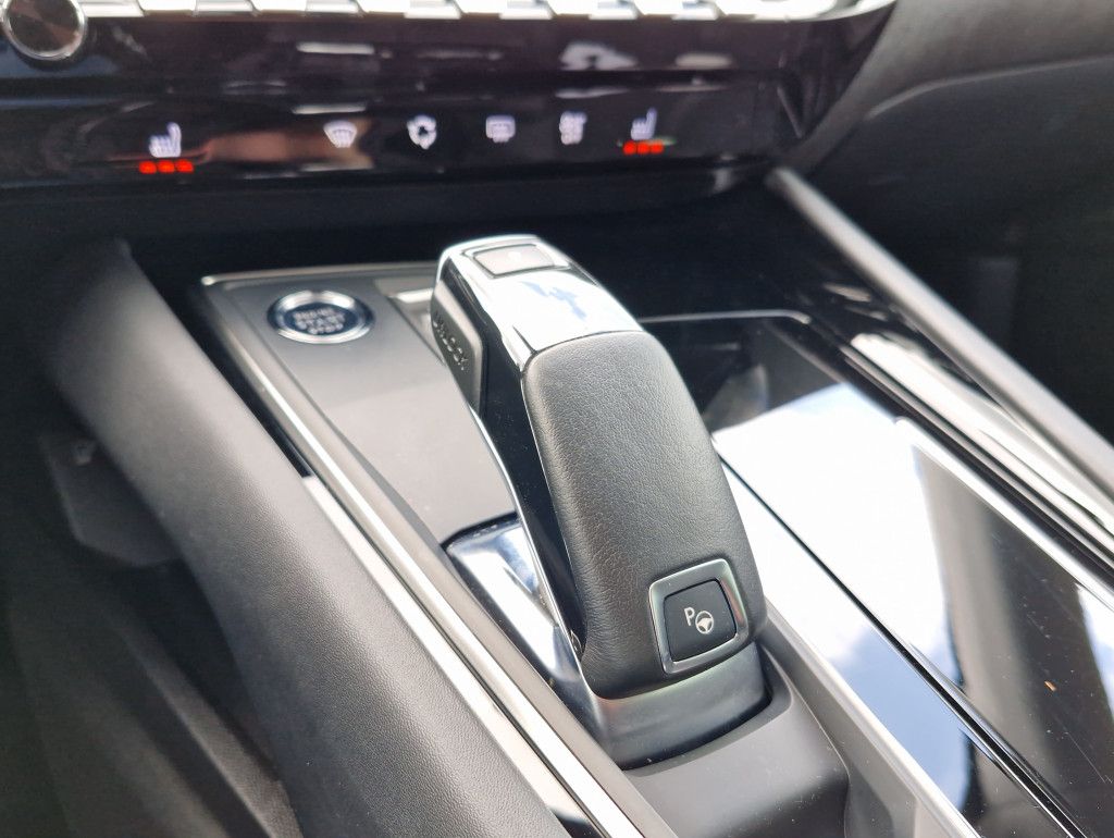 Peugeot 508 SW PHEV 225 e-AT Allure LED Navi Kamera AHK