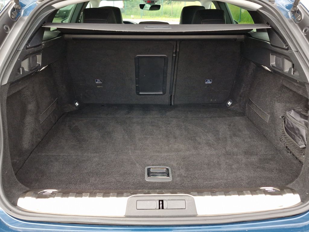 Peugeot 508 SW PHEV 225 e-AT Allure LED Navi Kamera AHK