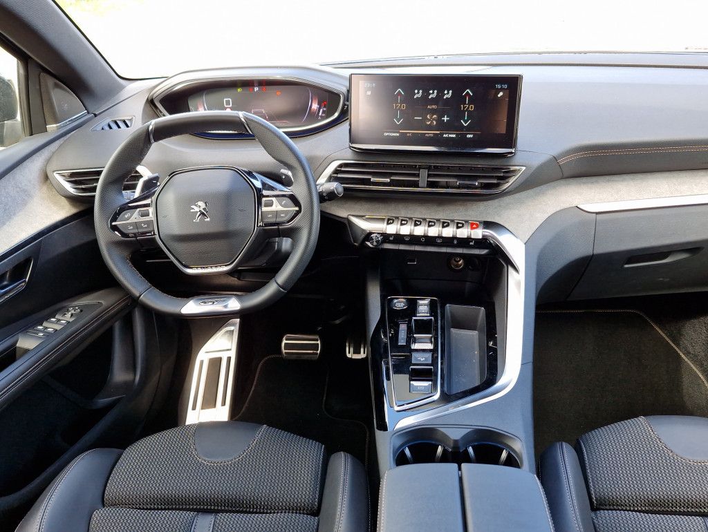 Peugeot 3008 PureTech 130 GT AT LED Navi Kamera360 SHZ S