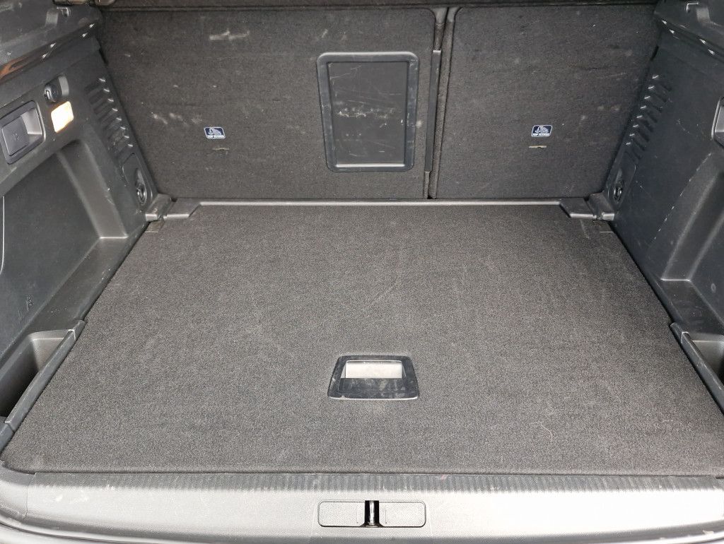 Peugeot 3008 PureTech 130 GT AT LED Navi Kamera360 SHZ S