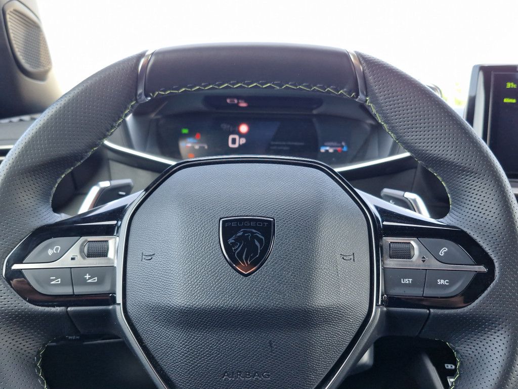 Peugeot 2008 PureTech 130 GT AT LED Navi Kamera360 PDC A